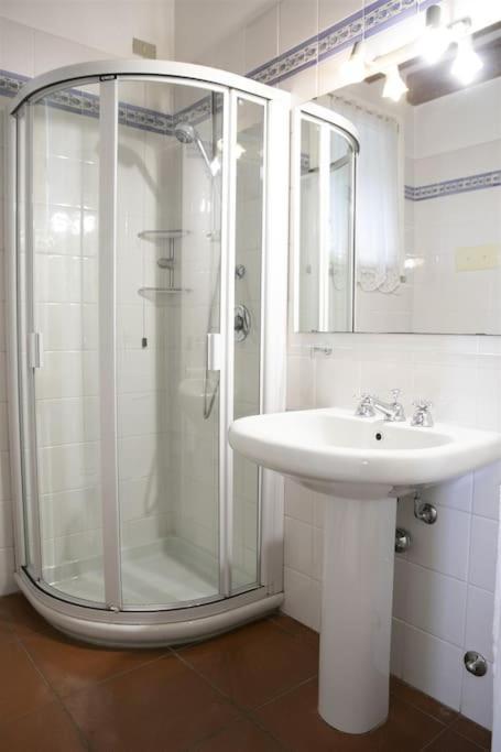 Iseolakerental - Casa Rododendro Sulzano Exteriör bild
